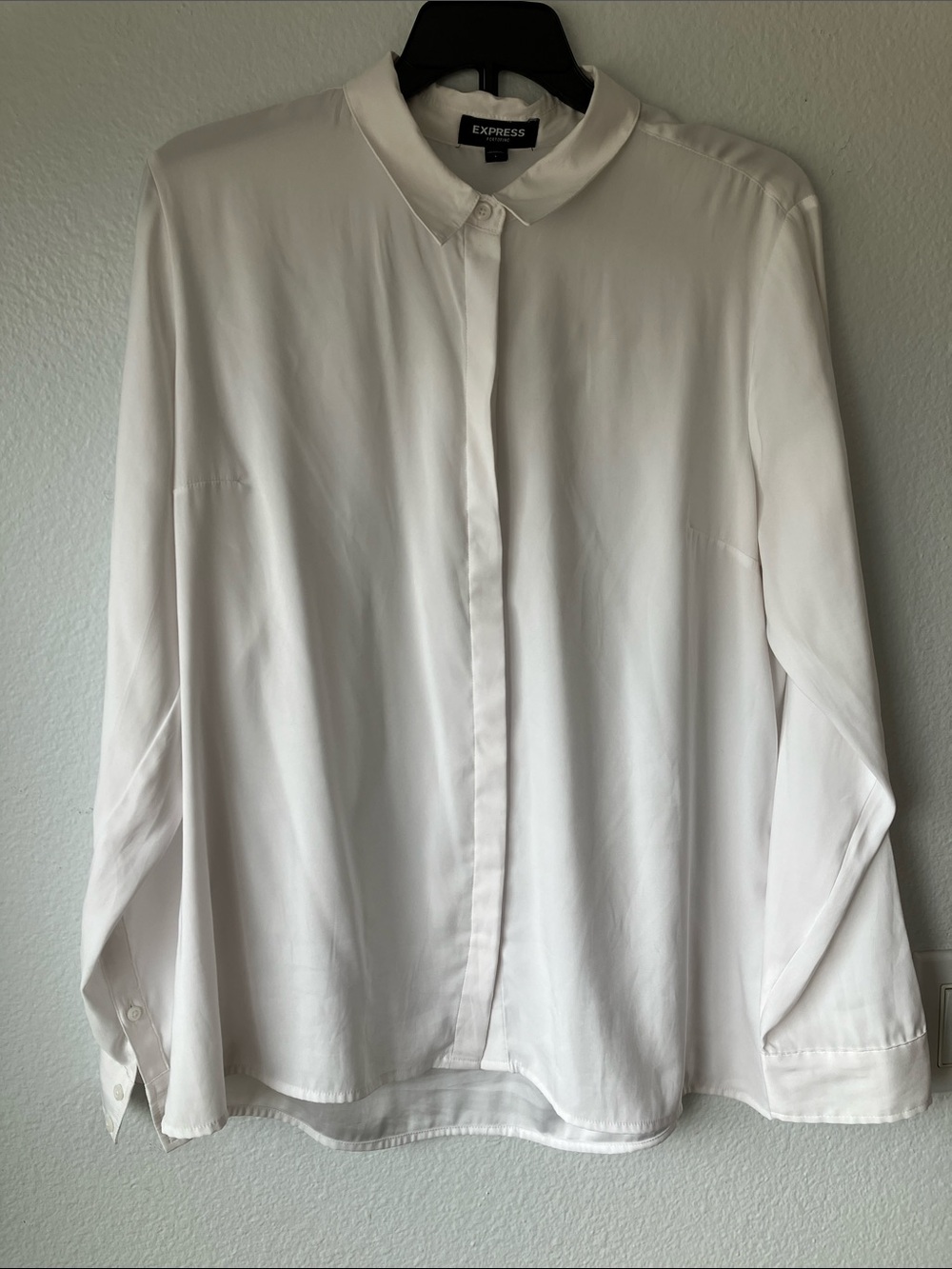 Express Portofino Long-Sleeve Button Down Dress Shirt Large